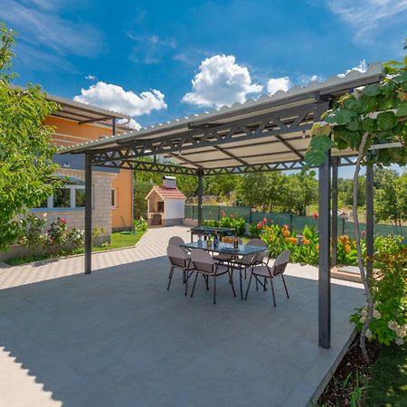 Villa Petra, Sestanovac - Makarska Eksteriør billede